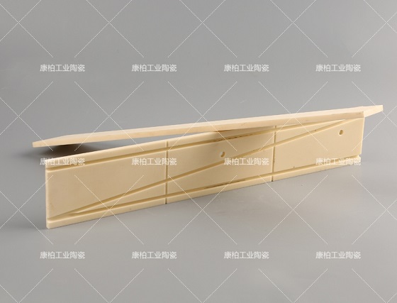 使用氧化鋁陶瓷有哪些優(yōu)勢？